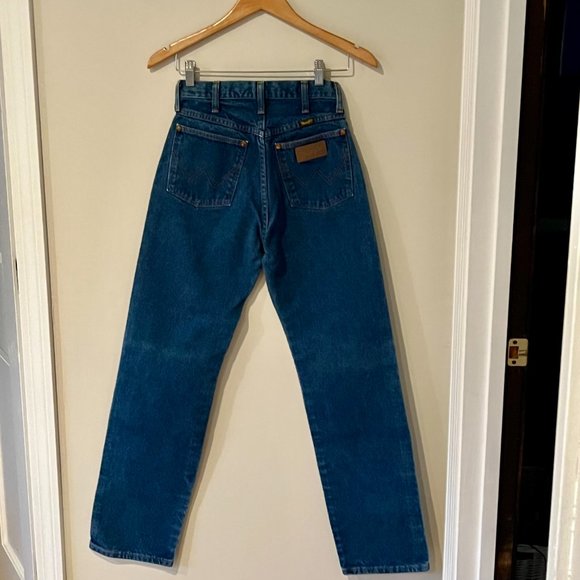 Wrangler Women's Straight Leg Jeans - Blue - Picture 5 of 7